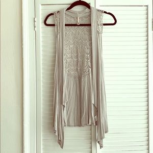 Crochet Back Vest - M